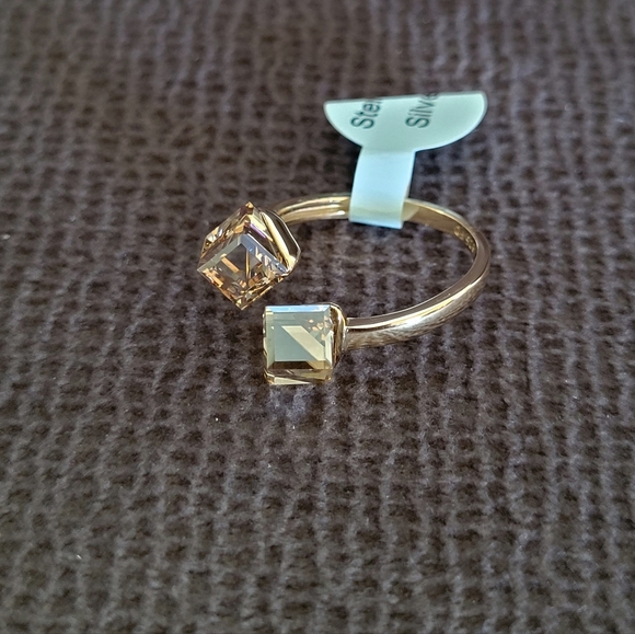 bleu💙 sage Champagne🍾 Colored Cube🧊 Crystals💎 Bypass Ring - NWT - Picture 10 of 16
